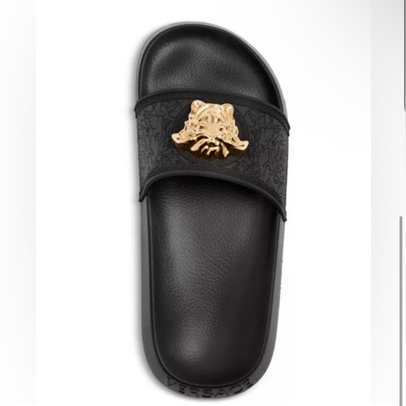 BNIB Versace Black and Gold Women's Slides Full inclusion. - Picture 3 of 4